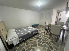 Apartamento cómodo en laureles , céntrico y bien ubicado Apto 301